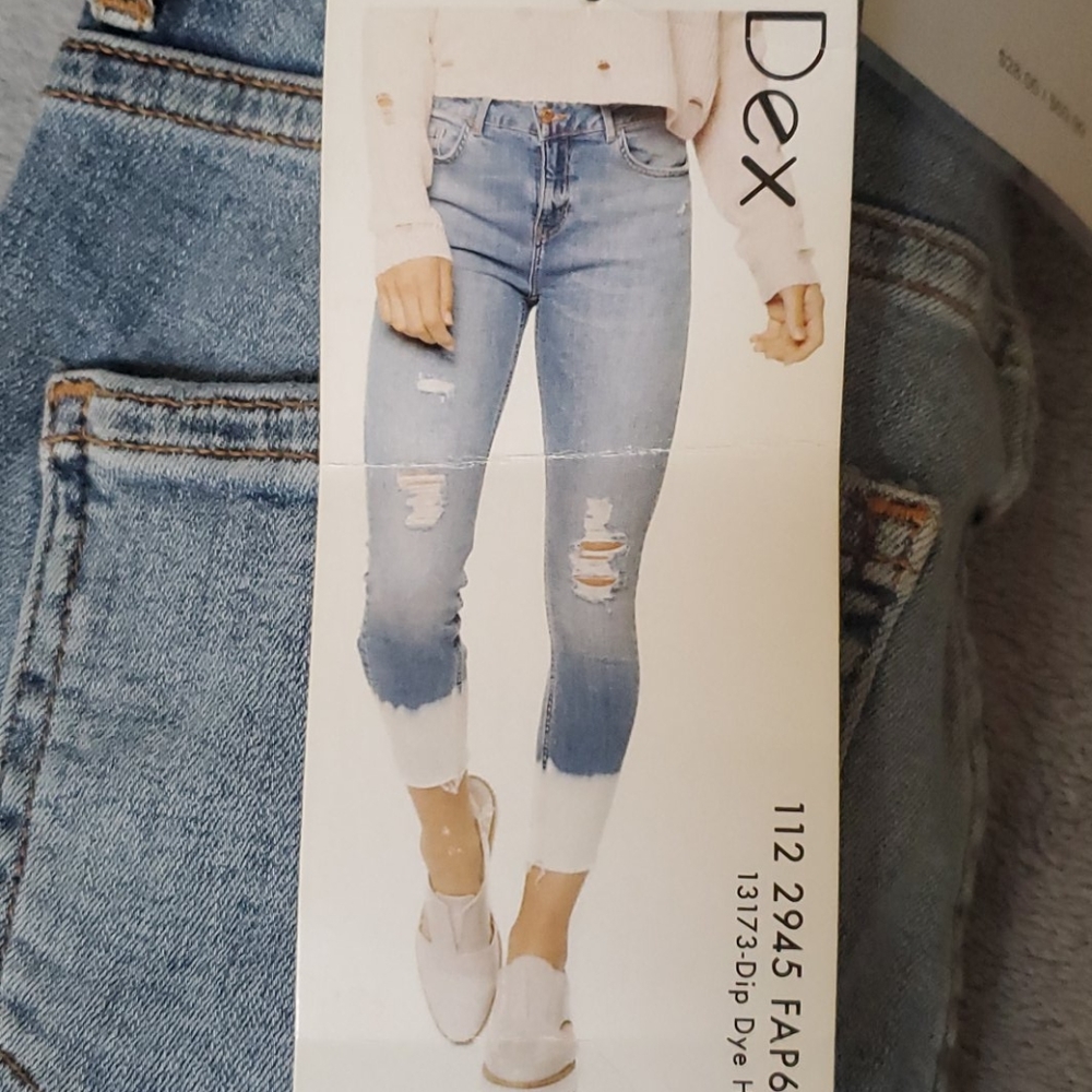 Jeans - Picture 4 of 4